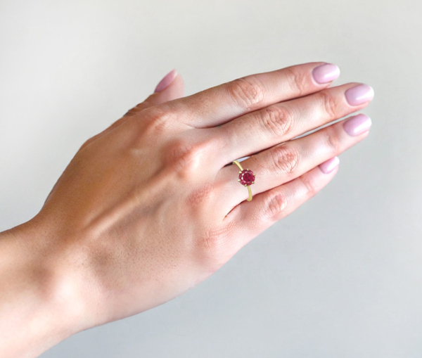 Gold Ring aus 585 Gelbgold; 2,0ct Rubin